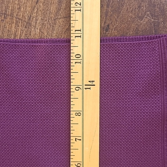 Gymshark Power Down Leggings Women's sz M Maroon Textured Active Pants Gym Wear - Picture 7 of 8